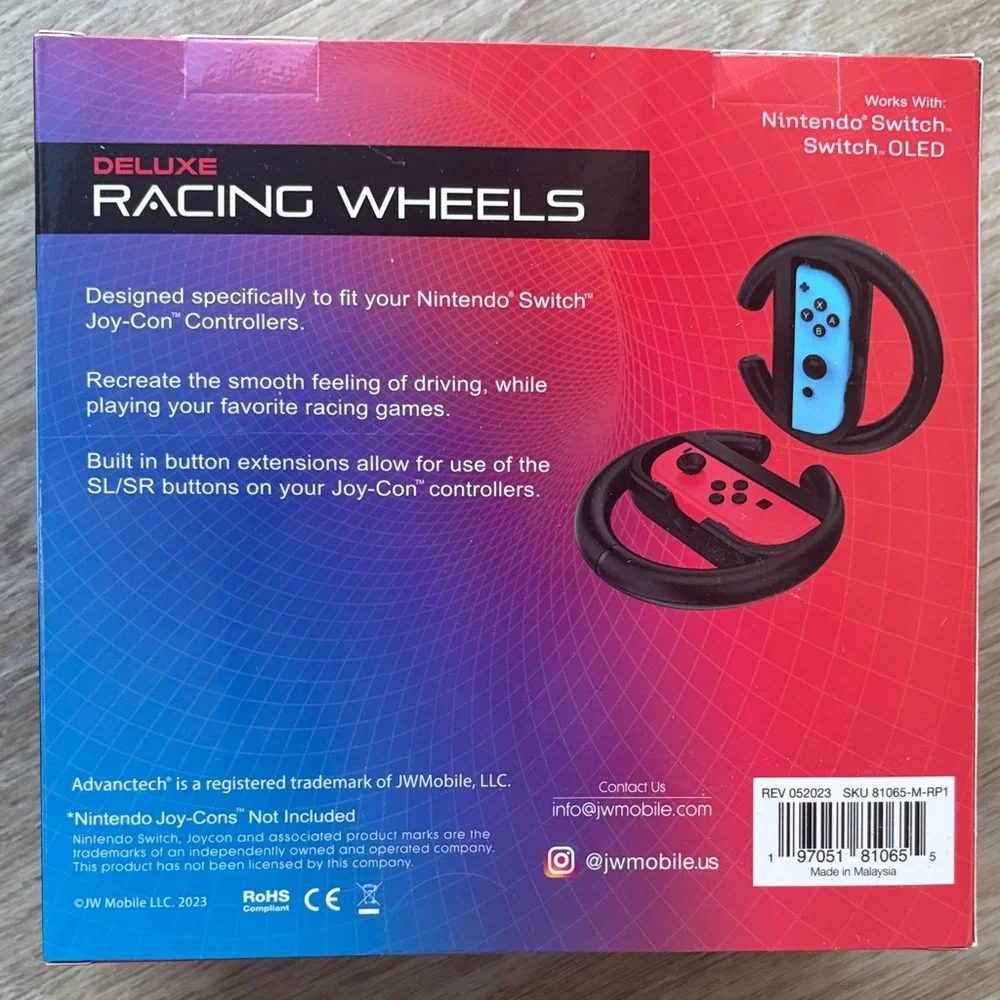 Complete Nintendo Switch Console + 2-Pc Racing Wheels Set ($10 value) - Picture 6 of 7